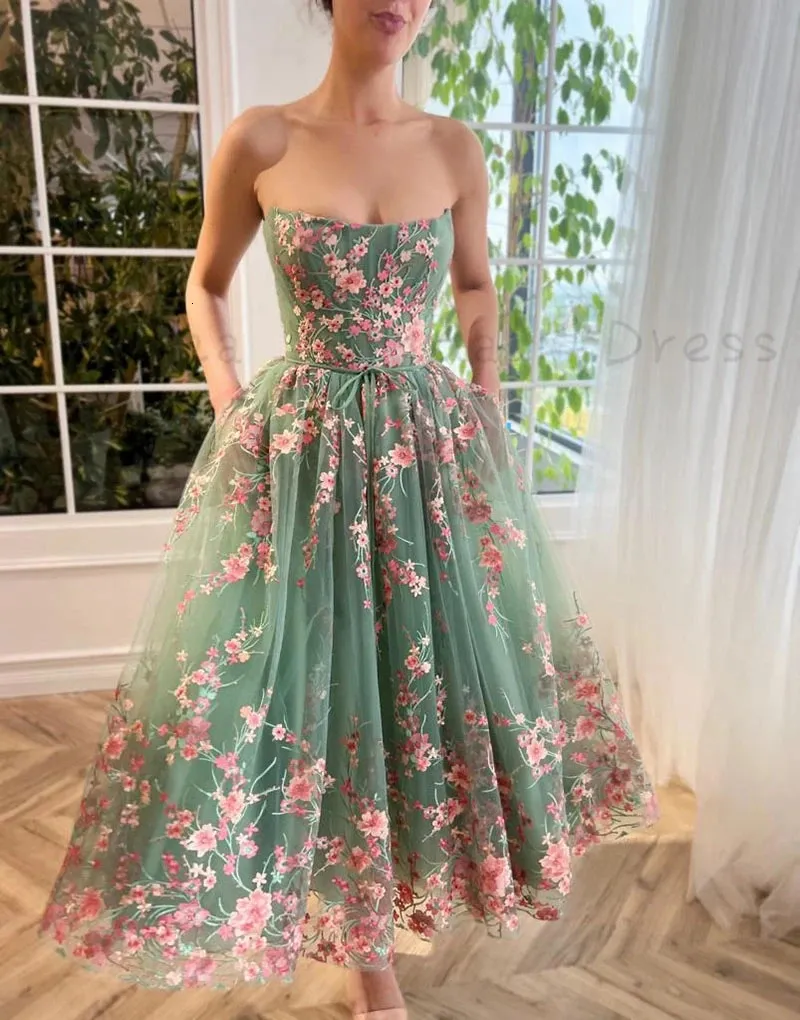 maxi bustier dress Leo Lin - Nora Bustier Maxi Dress