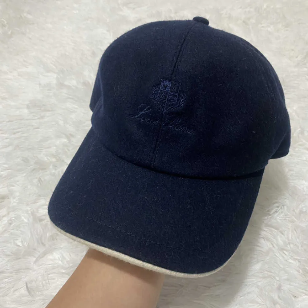 Nyaste Loro 2024 Piana män kvinnor kepsar mode baseball cap bomull kashmir hattar monterade hattar sommar snapback broderi casquette strand lyx hattar vackra