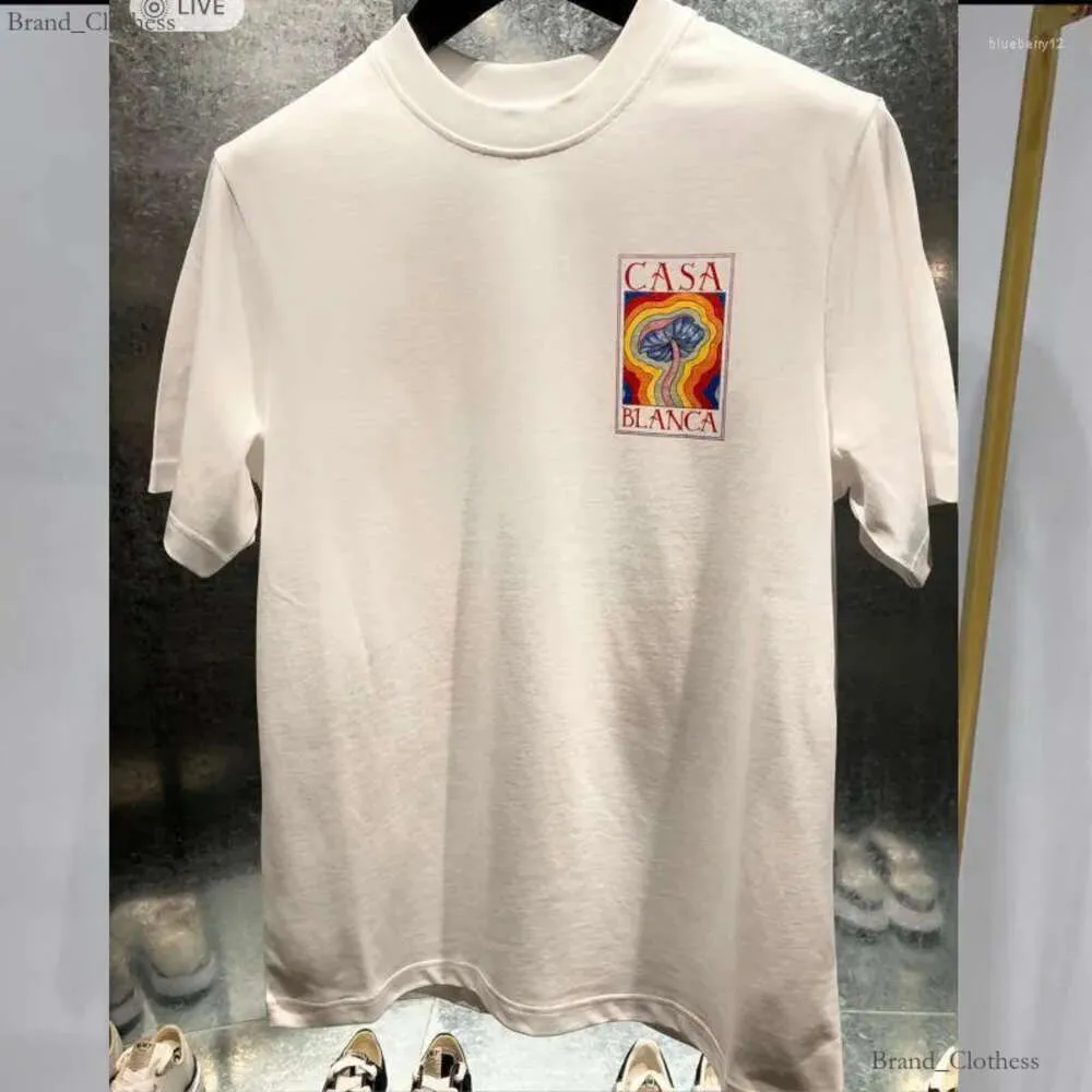 Men's T -skjortor Designer Tees Rainbow Mushroom Letter Print Kort ärm Topps Bomullsvätskor Kvinnor Lossa Kvinnors skjorta Designer Tshirt Sweatshirt 167 275