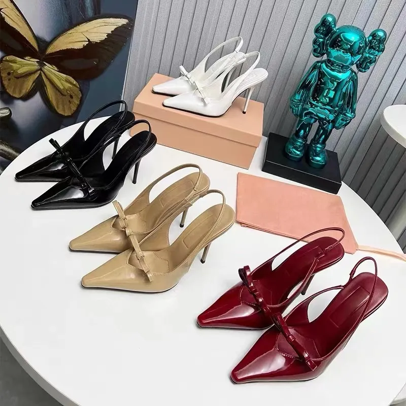 Дизайнерские сенсорные сандалии, летние женские туфли с маленькой квадратной головкой и бантом, универсальные французские туфли на тонком каблуке с неглубоким носком