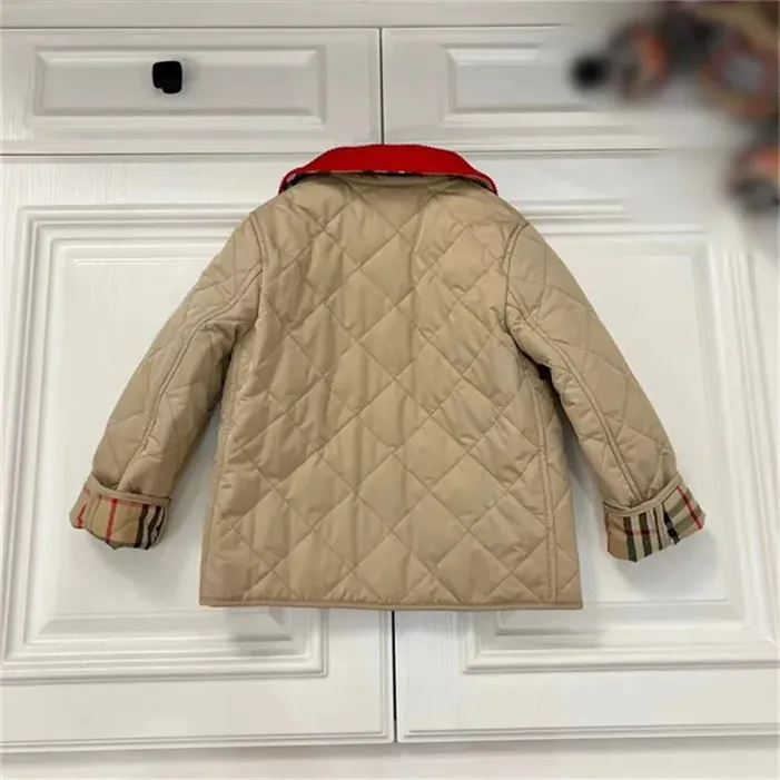 2023Winter Mädchen Jungen Designer Daunenbaumwollkleidung Luxus hochwertige Mäntel Kinder Mädchen Jungen warme winddichte Mäntel Kinderkleidung Größe 100 cm-160 cm Q1