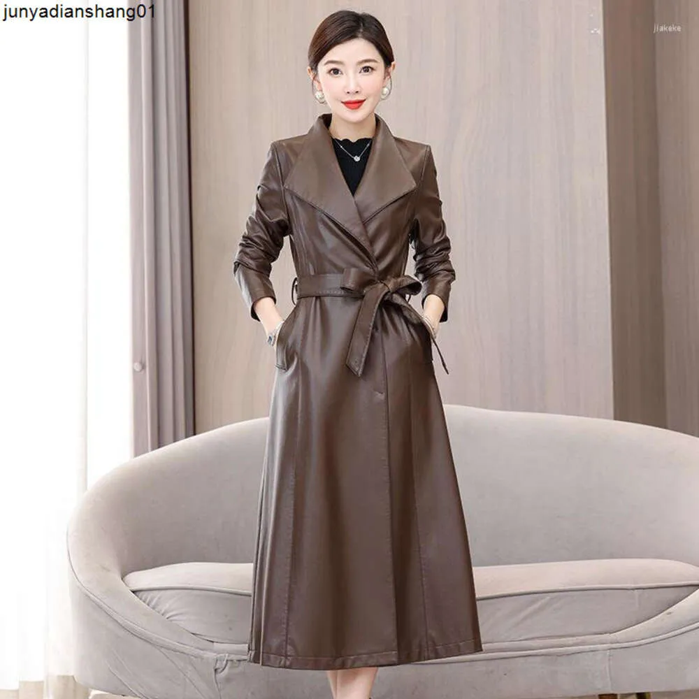 Skórzana skóra damska swobodne lapy długie kurtki dla kobiet ubranie brązowy faux sonther płaszcz z paskiem sprężyny i jesiennym odchudzaniem M-5xl