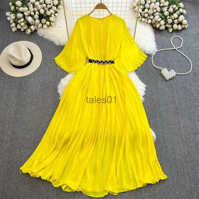 Grundläggande avslappnade klänningar Casual klänningar Sexig sommar Nya kvinnor Elegant mellanlängd veckad med bälte runt halva ärmdamer Chiffon klänningar Vestidos White Yellow 240302