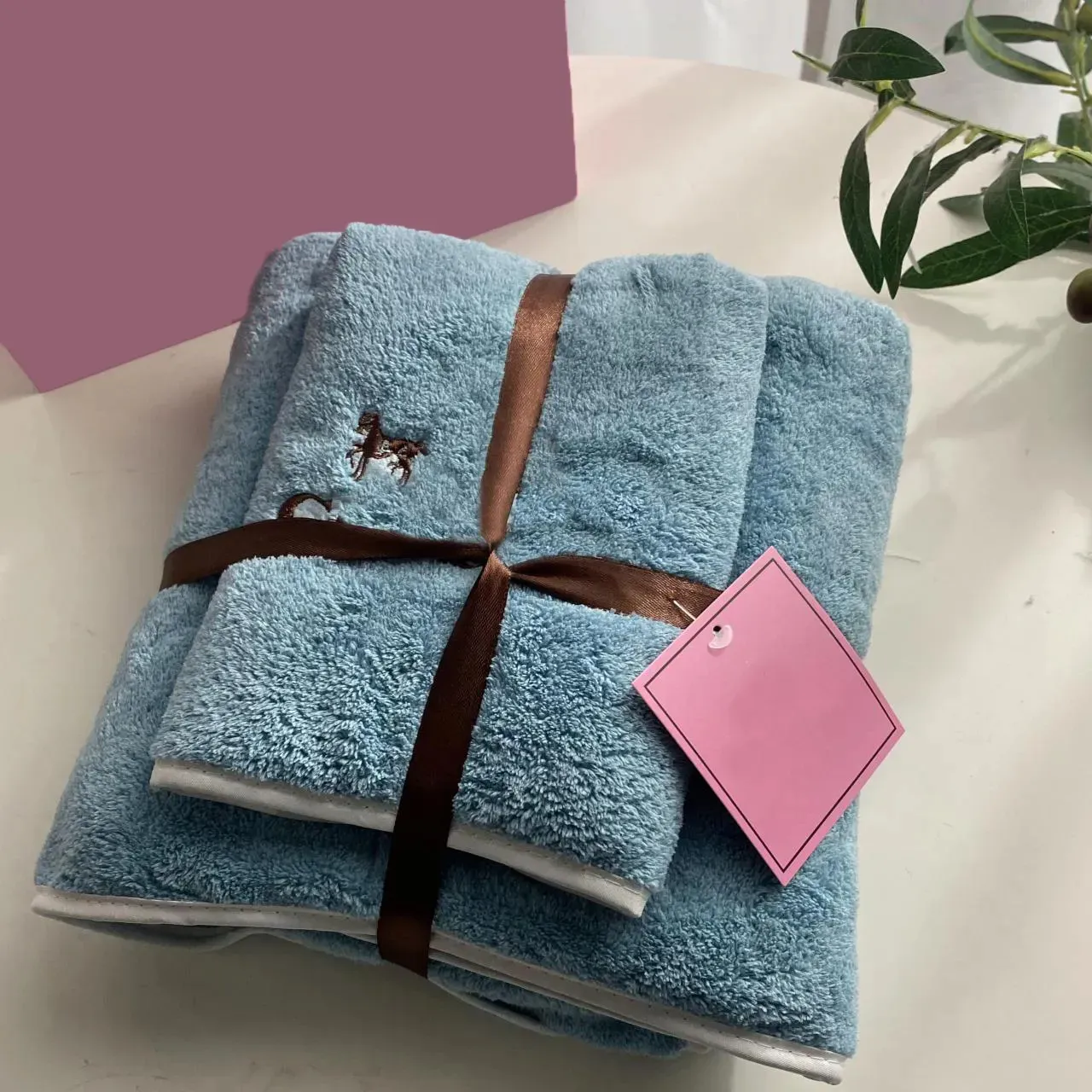 Factory direct designer brand letter fashion Bath towel thick soft comfortable men and women washing towel set gift