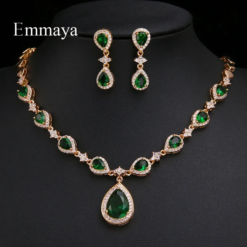 Emmaya Arrivo Green Waterdrop Aspetto Zirconia Accessori per costumi affascinanti Orecchini e set di gioielli per collane 240220