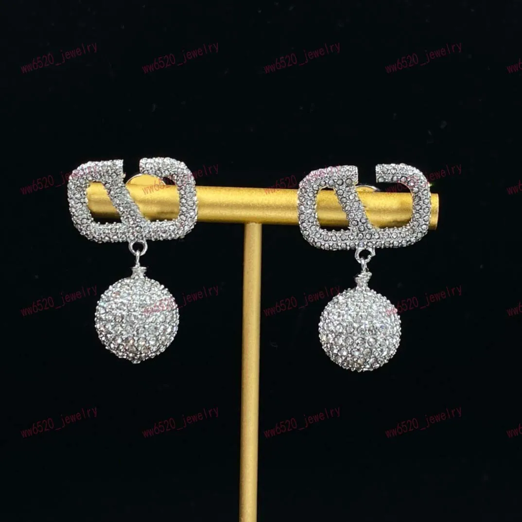 Silver, Luxury, Charm, Women's earrings, 925 Silver needle, high quality, designer earrings, Fashion, round bead pendant, wedding, party, banquet, Christmas, best gift