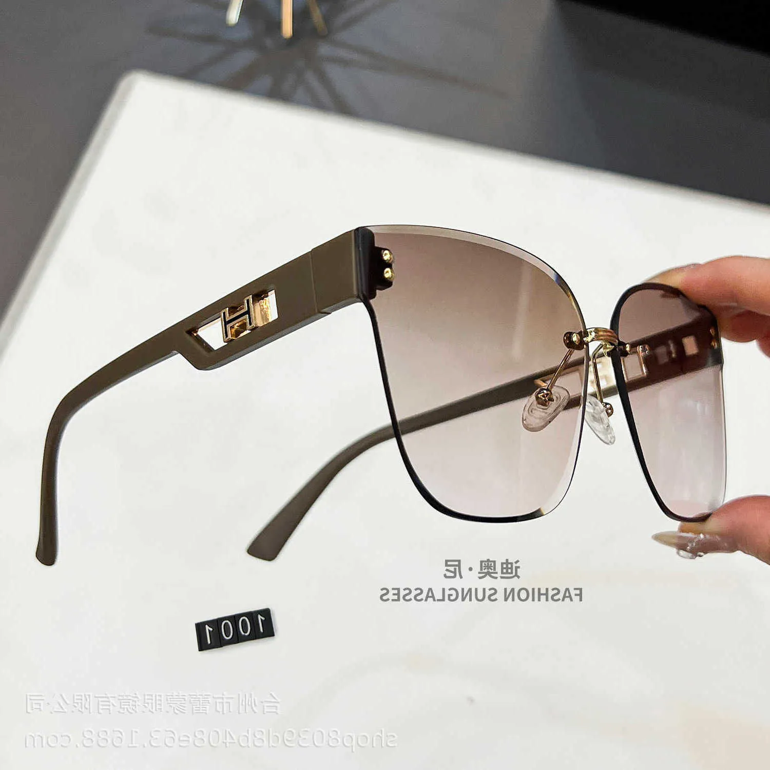 Designer 1to1 Família H 2024 novos óculos de sol elegante luxo high-end cristal corte borda Tiktok transmissão ao vivo preferido M25H