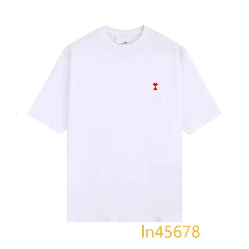 New Embroidery t Shirts Mens Women Designer of Luxury Amis Shirt Fashion Men s Casual Tshirt Man Clothing Size S-xl 1w3eu 2024