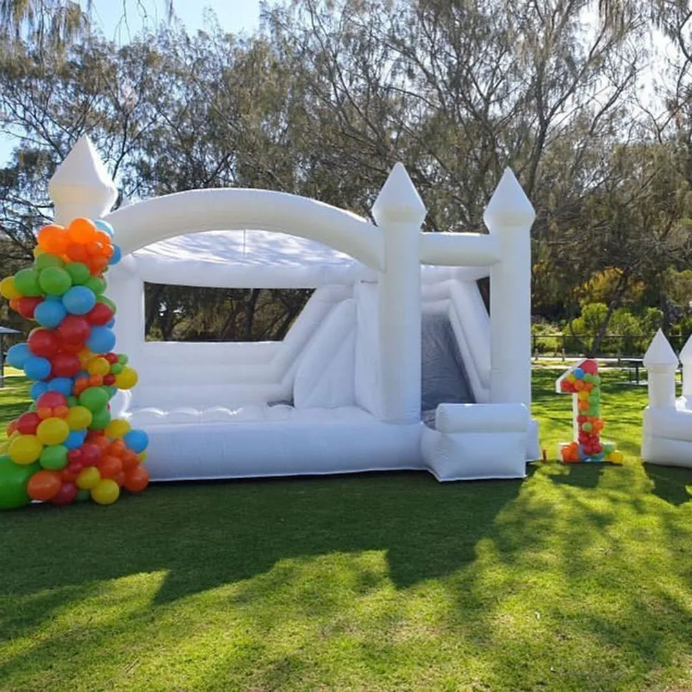 Groothandel 15ft gigantische Witte PVC jumper Opblaasbare Bruiloft Springkasteel Met glijbaan Springen Bed springkastelen uitsmijter Huis met