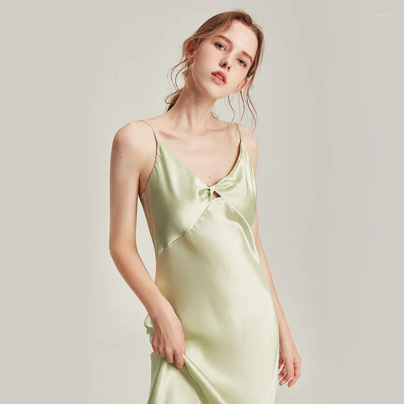 Kvinnors sömnkläder 6a 19 mm medellängd Silk Sling Sovklänning Evening 2024 Sommarklänning Pyjamas