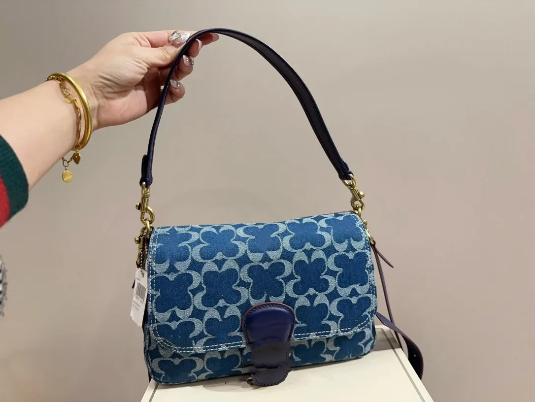 Designer Xiangbulei Postman Bag Luxury Crossbodys Shoulder Bag Tabby Women's Shoulder Bag Handbag Fashionable Highs Quality Crossbodys Bag Flip Handbags