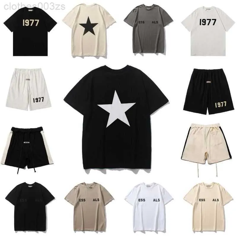 Luxo Tee ESS Designer Mens Camisetas Medo Camisetas de Carta de Peito Camiseta Camisa de Manga Curta Oversized Solto Oversize Casual 1977 Camisetas TopsQ4M3