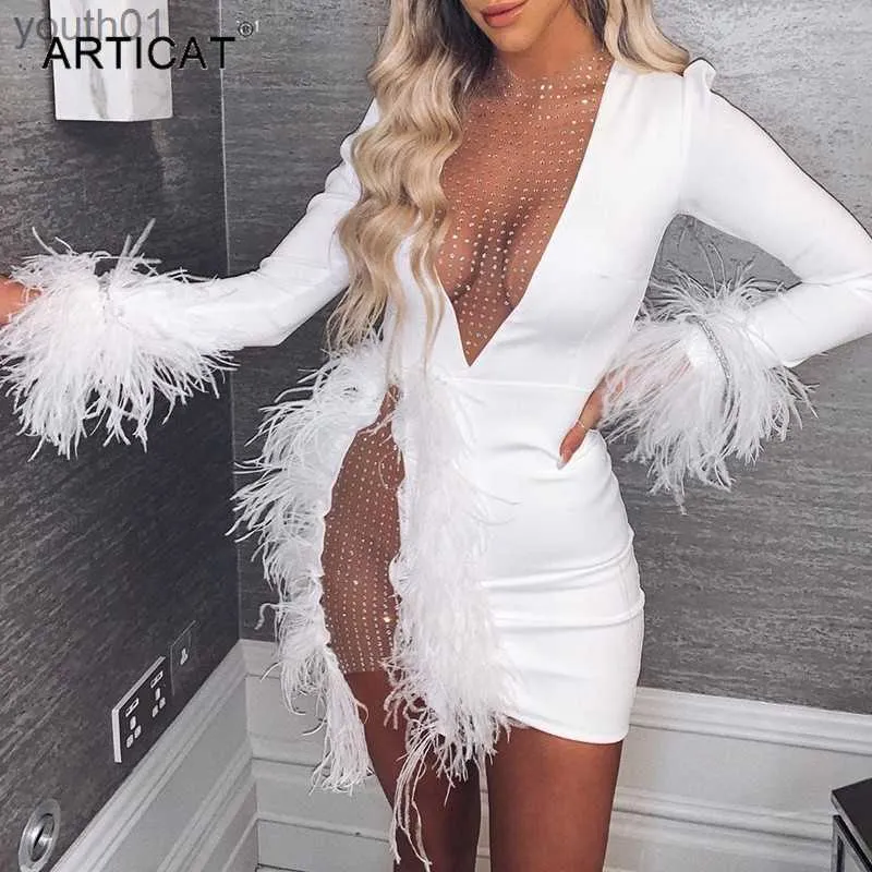 Basic Casual Dresses Casual Dresses Sexy See Through Sequin Mesh Patchwork Deep White Feather Mini Dress Ladies Nightclub Vestidos 240302