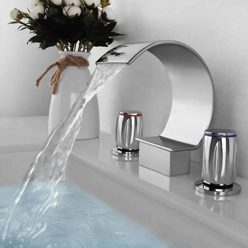 Rubinetti per lavabo bagno SKOWLL Rubinetto a cascata Montaggio su piano Vasca da bagno Lavabo curvo a 3 fori Cromo lucido WC-6757