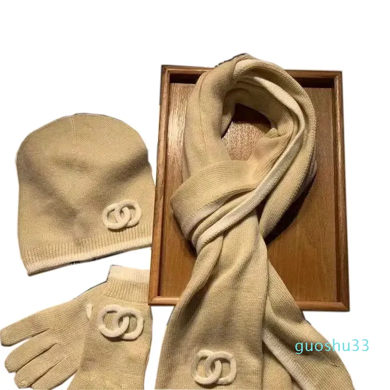 Wool Trend Hat Scarf Ustaw luksusowe czapki mężczyźni i kobiety mody projektant szal kaszmirowe Scyzus Rękawiczki odpowiednie na zimę