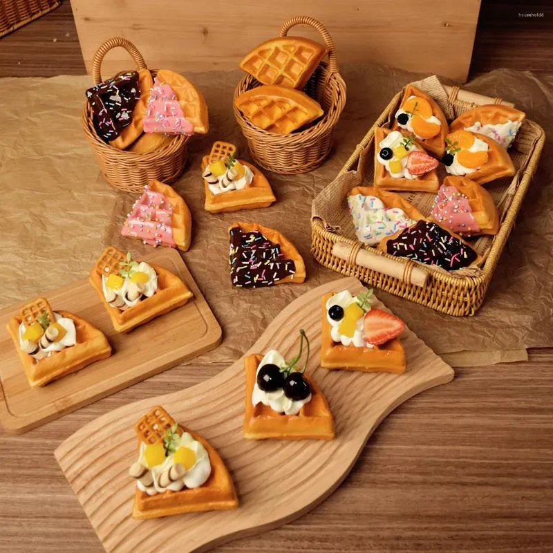 Decoratieve Bloemen 1 st Gesimuleerde Wafeltaart Model Nep Fruit Westers Voedsel Pography Props Dessert Kamer Decoratie