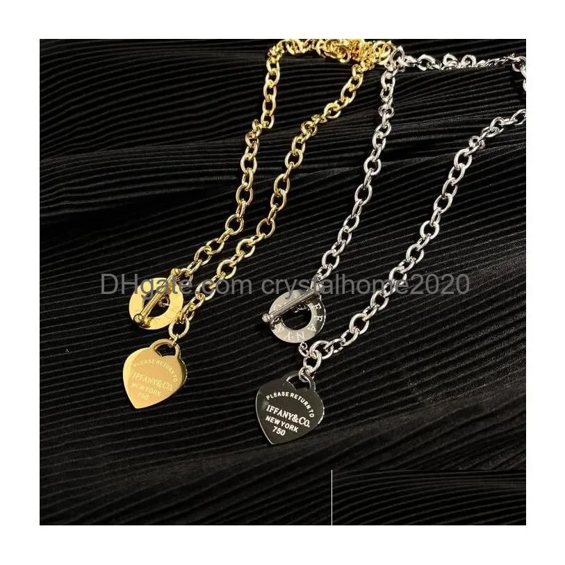 AnyDesigner Luxury Fashion Halsband Choker Chain 925 Sier Plated 18k Gold Rostfritt stål Bokstavshalsband för kvinnor smycken Drop Del Dhk2z