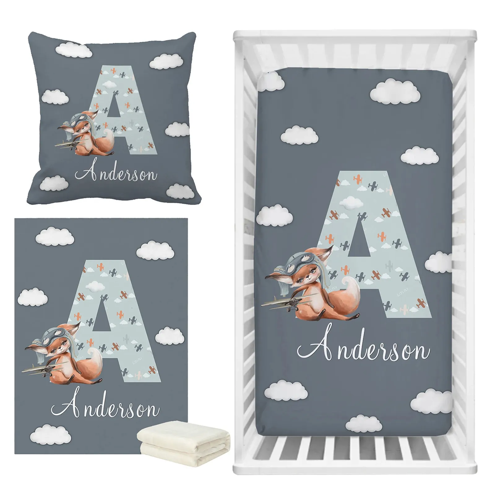 LVYZIHO Hoofdletter Vliegtuigen Aangepaste naam beddengoed set Gepersonaliseerde wieg beddengoed set Baby douche cadeau wieglaken set 240229