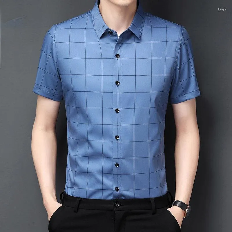 Men's Casual Shirts Summer Short Sleeved Shirt For Men High-end Plaid Mens No Iron Square Collar Business Thin Clothing