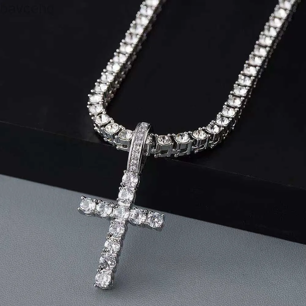 Colliers pendentifs Colliers pendentif croix pendentif Hip Hop collier 4mm 5mm Vvs Moissanite diamant Tennis chaîne 925 argent pour femmes hommes bijoux 240302