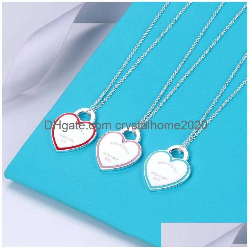Brand Classic T Peach Heart Pendant Necklace Fashion New Product Green Change Drip Oil Designer For Womens High-Quality Luxury Drop De Dhzl4
