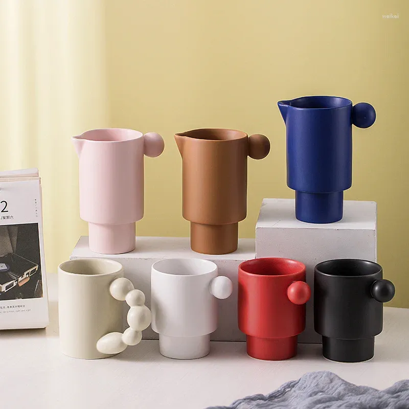 Mugs Wind Mug High Value Creative Korean Grip Ceramic Coffee Cup Light Luxury Water