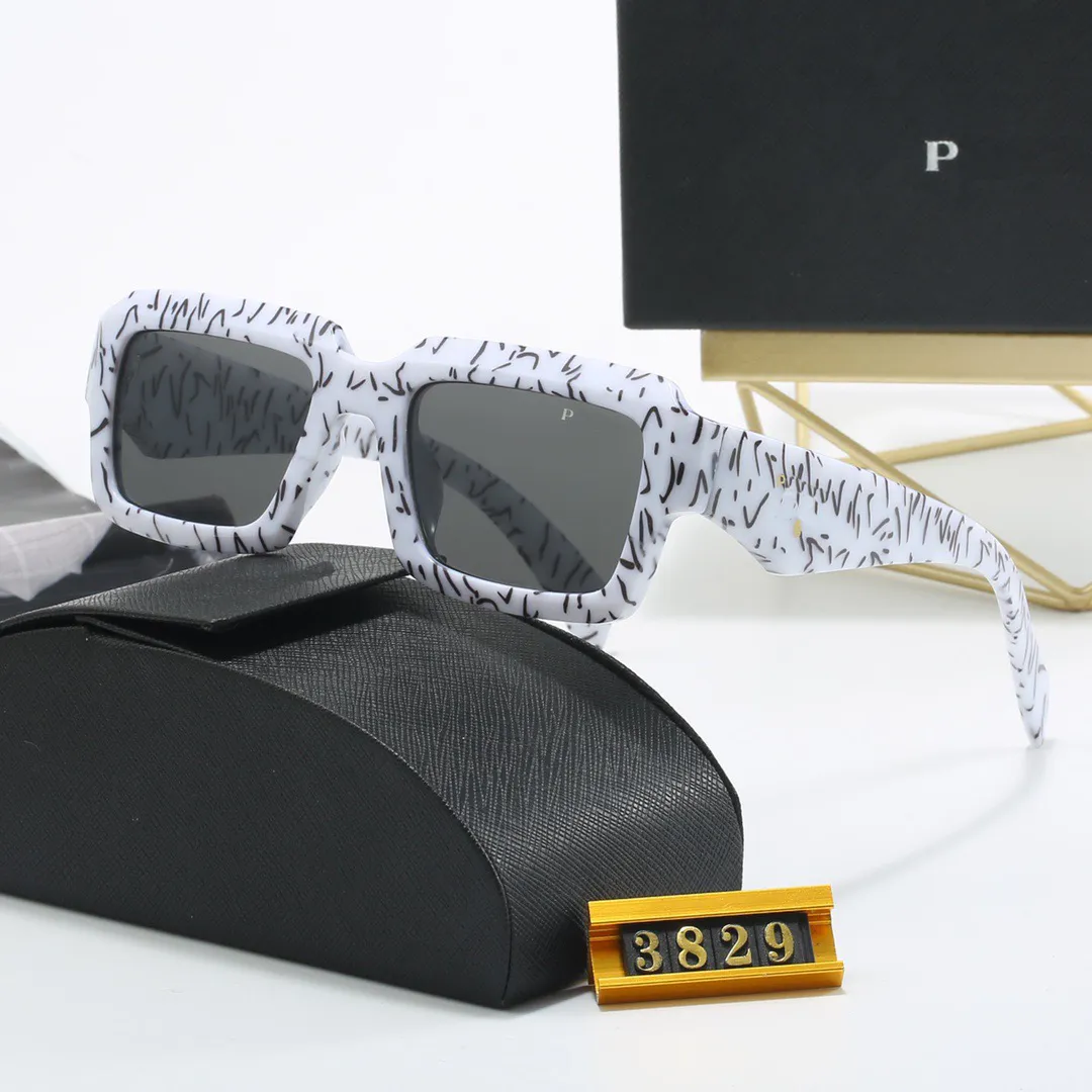 Merkzonnebrillen Designer zonnebrillen Hoge kwaliteit luxe zonnebrillen voor dames Letter UV400 Vierkant ontwerp Reisspruitstuk Strandzonnebrildoos 11 stijlen Zeer goed