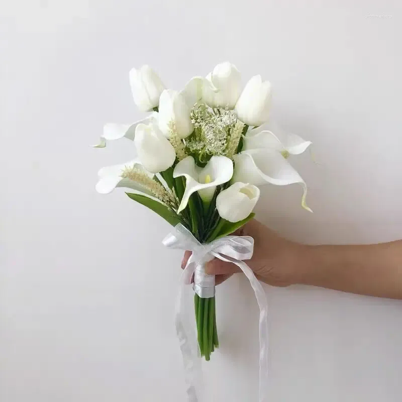 Свадебные цветы, свадебный букет, искусственный цветок подружки невесты из полиэтилена, искусственный цветок каллы, искусственный жемчуг, розовые принадлежности, праздничные украшения