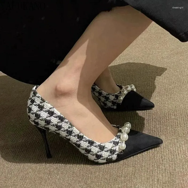 Sapatos de vestido sexy moda salto fino salto alto marca designer mulheres bombas elegante houndstooth único falso pérola decoração festa baile