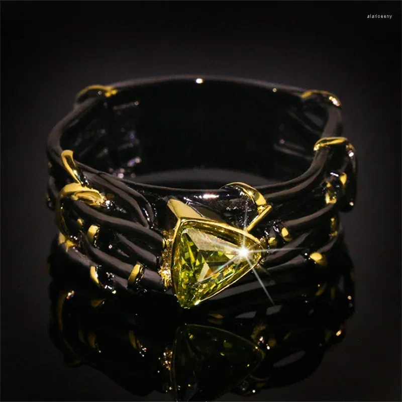 Wedding Rings Attractive Women Fashion Black Gold Color Geometry Yellow Green Stone For Engagement Jewelry