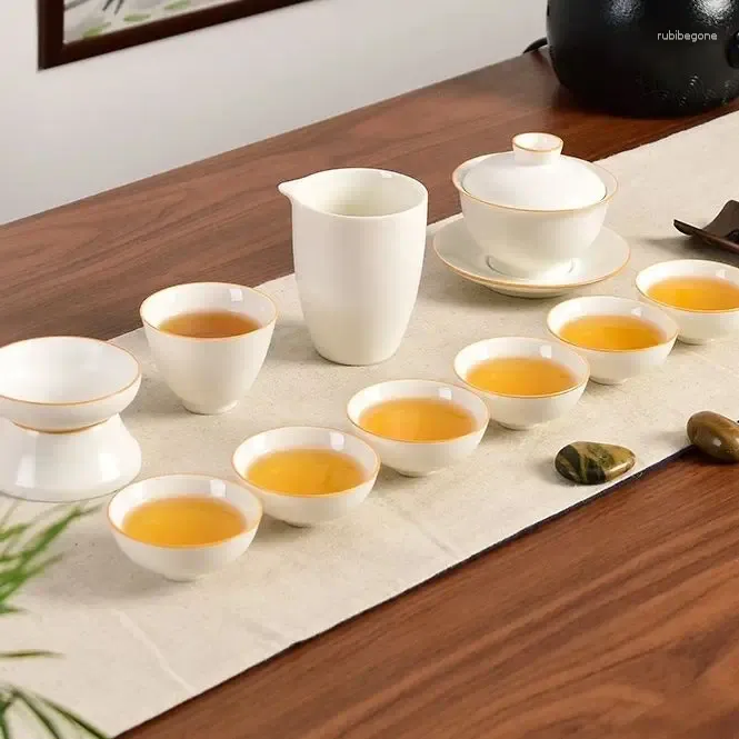 Juegos de té Tradiciones chinas Juego de té Gai Wan Cerámica Tetera de porcelana Gaiwan para viajar Hervidor hermoso y fácil