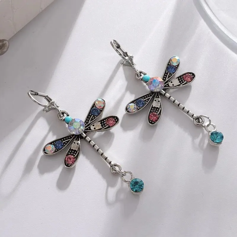 Boucles d'oreilles pendantes gothiques vintage colorées en cristal libellule pour femmes et filles faites à la main Goth Party Punk bijoux accessoires cadeaux