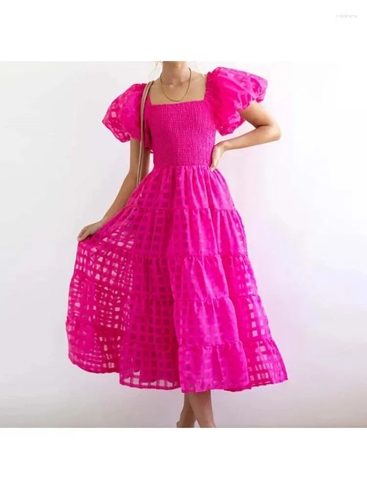 Бальные платья 2024, женское тонкое плиссированное темпераментное платье, модное ажурное платье в клетку с квадратным воротником и пышными рукавами макси