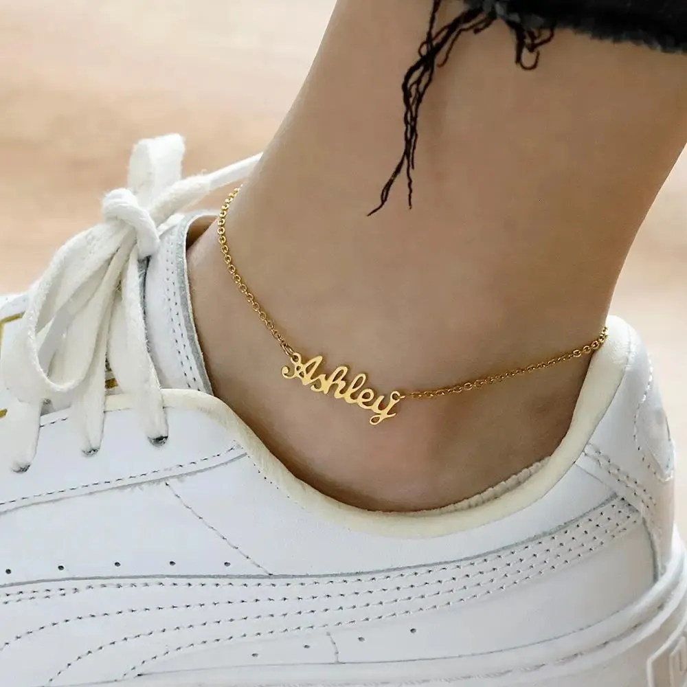 Personligt namn Anklet and Year Anklets Gold Color Anpassade typskyltarmband för par rostfritt stål smycken 240226