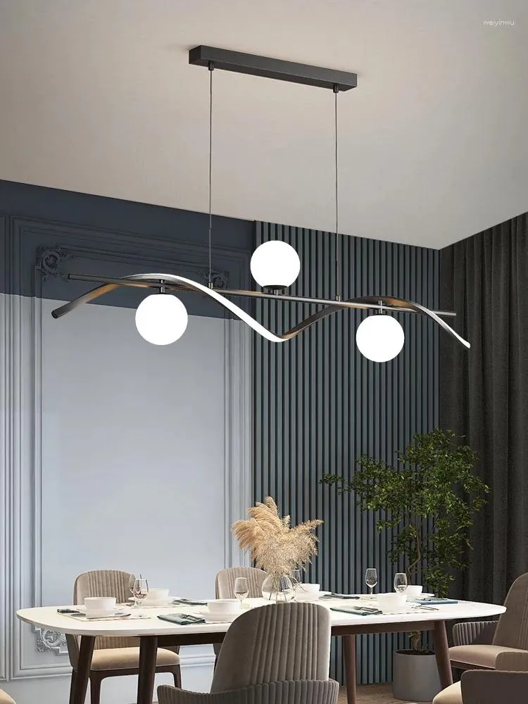 Lustres Moderne Simple LED Long lustre nordique créatif salon Restaurant Bar café étude boule de verre suspension lampe or noir fer