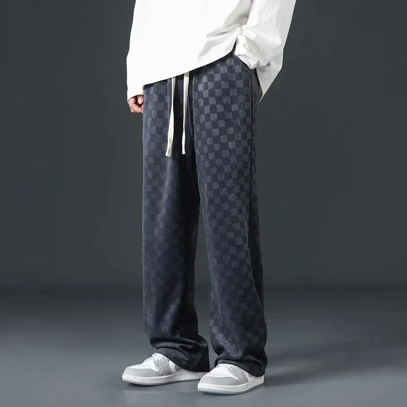 Mens designer running baggy track pants Plaid Corduroy straight leg wide leg jogger casual sweat pants for men 240219