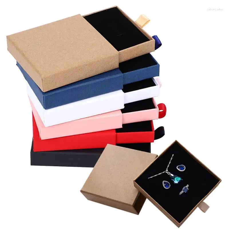 Smyckespåsar tjocka Kraft Paper Drawer Box gratulationskort för halsbandsarmband Ring Present Display Case Packaging Cardboard