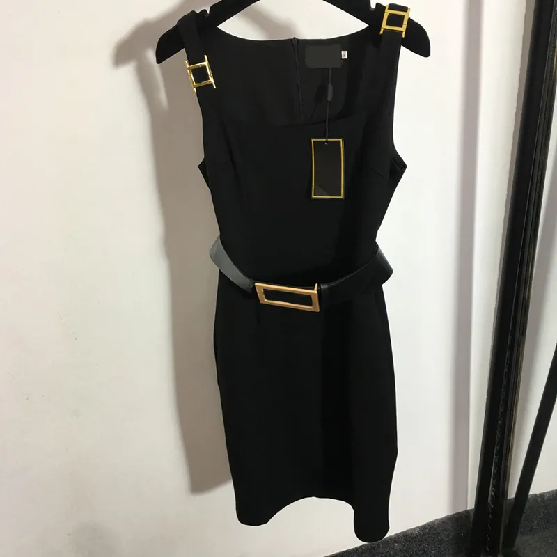 Botón Vestido de diseñador Moda Faldas sin mangas Cinturón de lujo Vestidos de diseñador Vestido de moda con cuello redondo para niñas Ropa