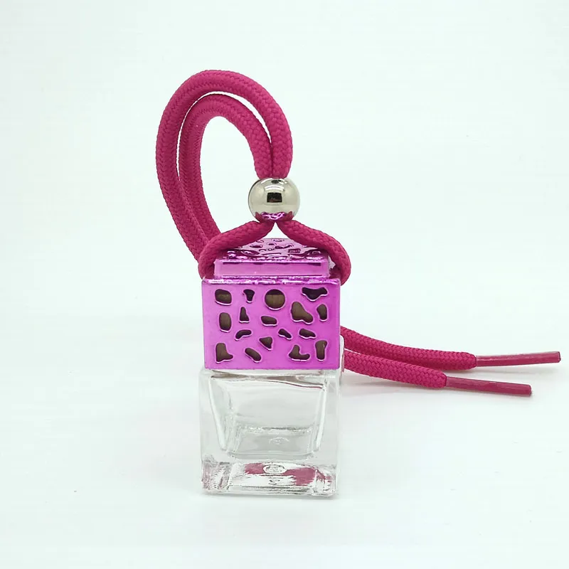 Bouteilles de parfum de voiture en verre de forme carrée pendentif 6 ml parfum vide bouteille de diffuseur de voiture suspendue avec accessoire intérieur de capuchon en bois Z132