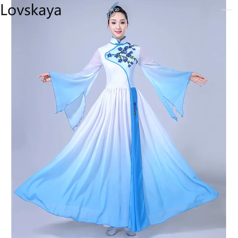 Abbigliamento da palco Maniche fresche ed eleganti Abiti da ballo Stile cinese Abito da ballo Hanfu Costumi classici da donna