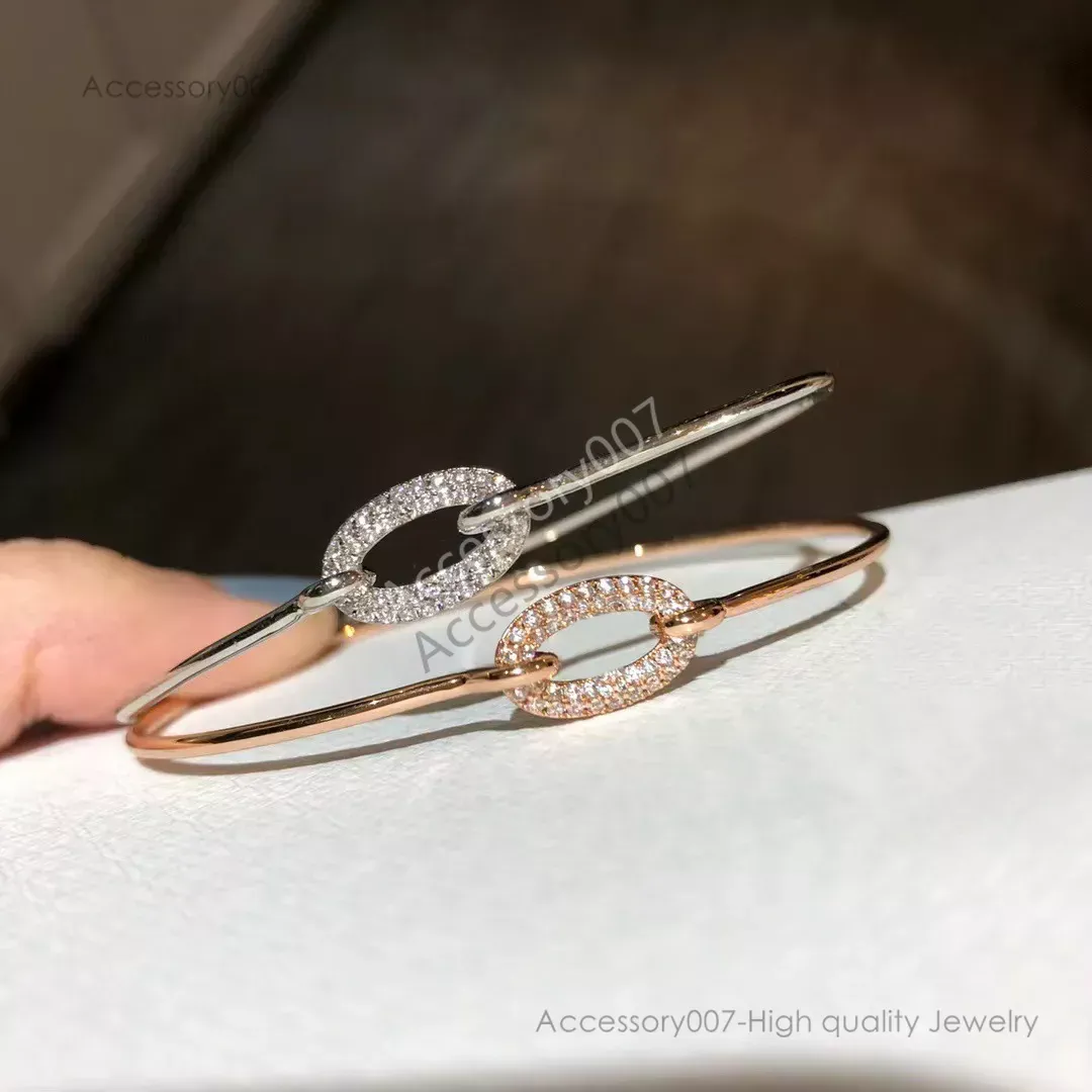 projektant biżuterii bransoletki