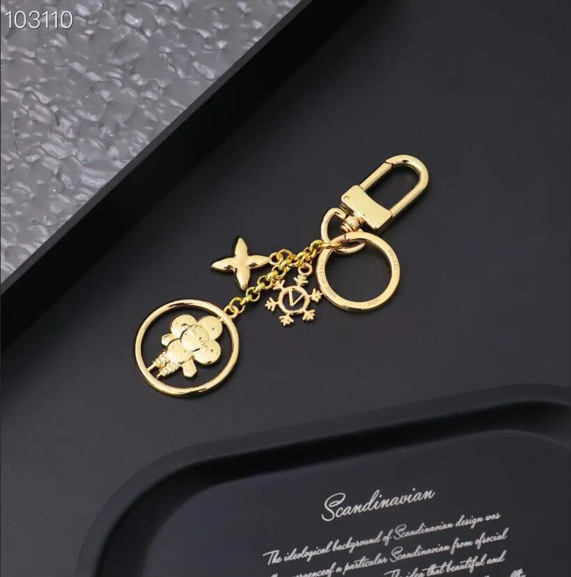 Luxury Designer Keychain Alphabet Keychain Top Car Keychain Women's Jewelry Keychain Bag Pendant Exquisite 348