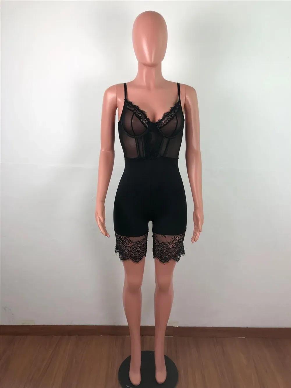 XS Designer Sexy Spaghetti Strap Jumpsuits Women Summer Sheer Bodycon Rompers Solid Sleeveless Lace Playsuits See Through Clothes Skinny One Piece Overalls 9195