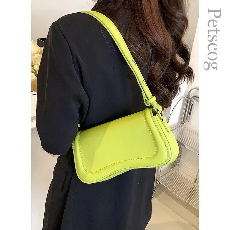 Bolsos de moda para mujer, bolso Hobo con solapa de cuero Pu para mujer, bolsos de hombro de lujo para mujer, color verde 240220