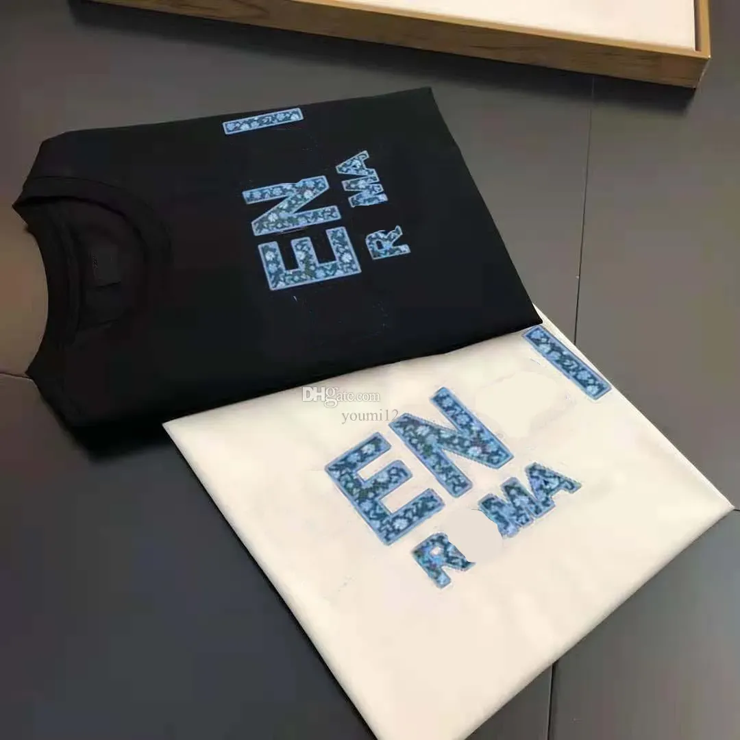 2024 Yeni Tasarımcı Paris Tshirts Kısa Kollu Mürettebat Boyun Erkek Kadın Tees Lüks Siyah ve Beyaz Mavi Mektup Baskı Erkek Kadın T-Shirt Boyutu S-5XL
