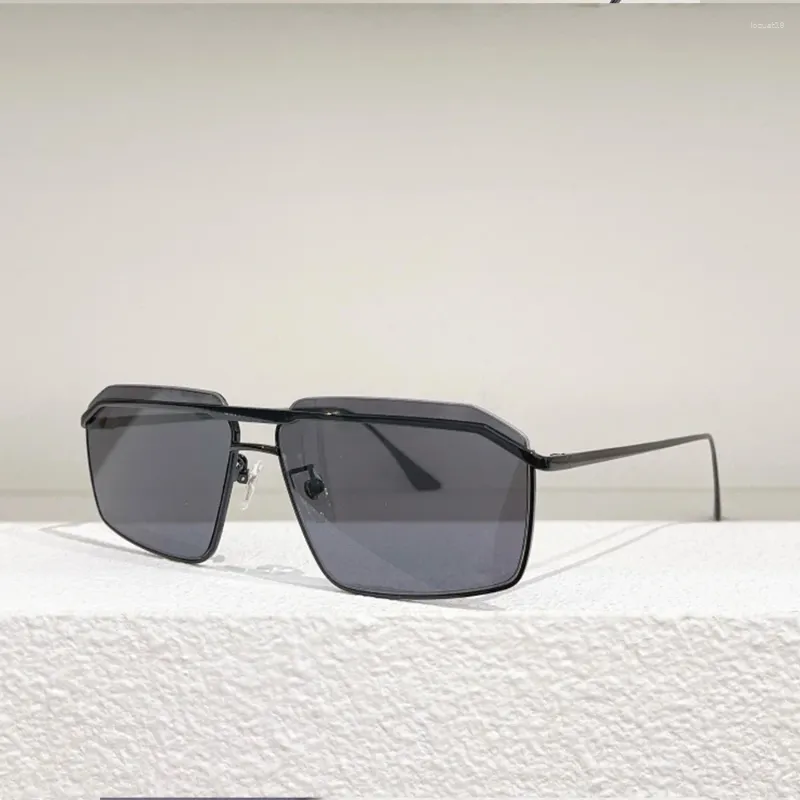 Lunettes de soleil 2024 Alliage Acide acétique Cadre carré personnalisé Multicolore Hommes et femmes Marque Designer Grandes lunettes Oculos Gaf