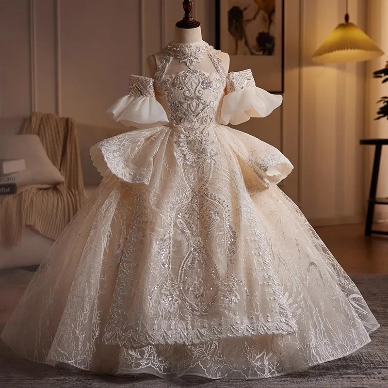 Nouvelles robes de fille fleurie pour le concours à plusieurs niveaux robe tulle robe pour tout-petits vêtements pour les petits enfants anniversaire première communion robes 0510