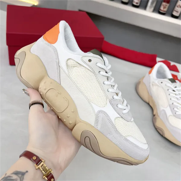 Toppkvalitetsdesigner V Running Shoes Luxury Vlogo Skate Sneakers Woman Trainers Women Lace-Up Breattable 6897878