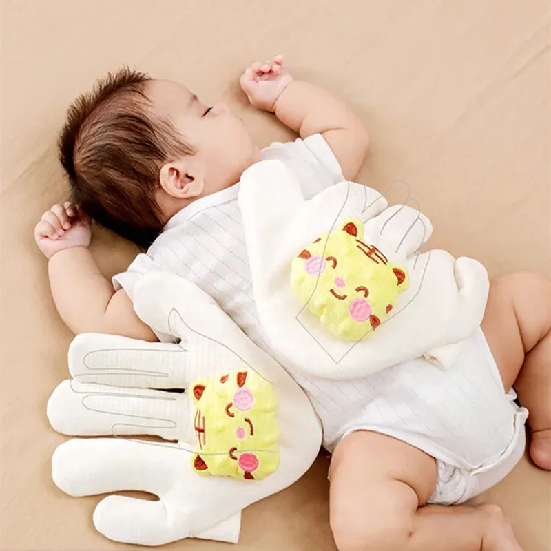Born Baby Oreillers de sécurité Mignon coton bébé apaisant paume Anti-choc et saut artefact de sommeil born oreiller de couchage 240304