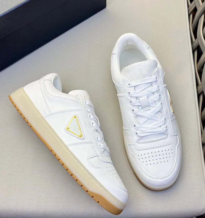 Premium Lederen Trainers Voor Heren Stijlvolle Duurzame Witte Zwarte Sneakers Voor Dagelijkse Slijtage Buitenactiviteiten En Skateboarden EU 38 46 Van 60 14 DHgate